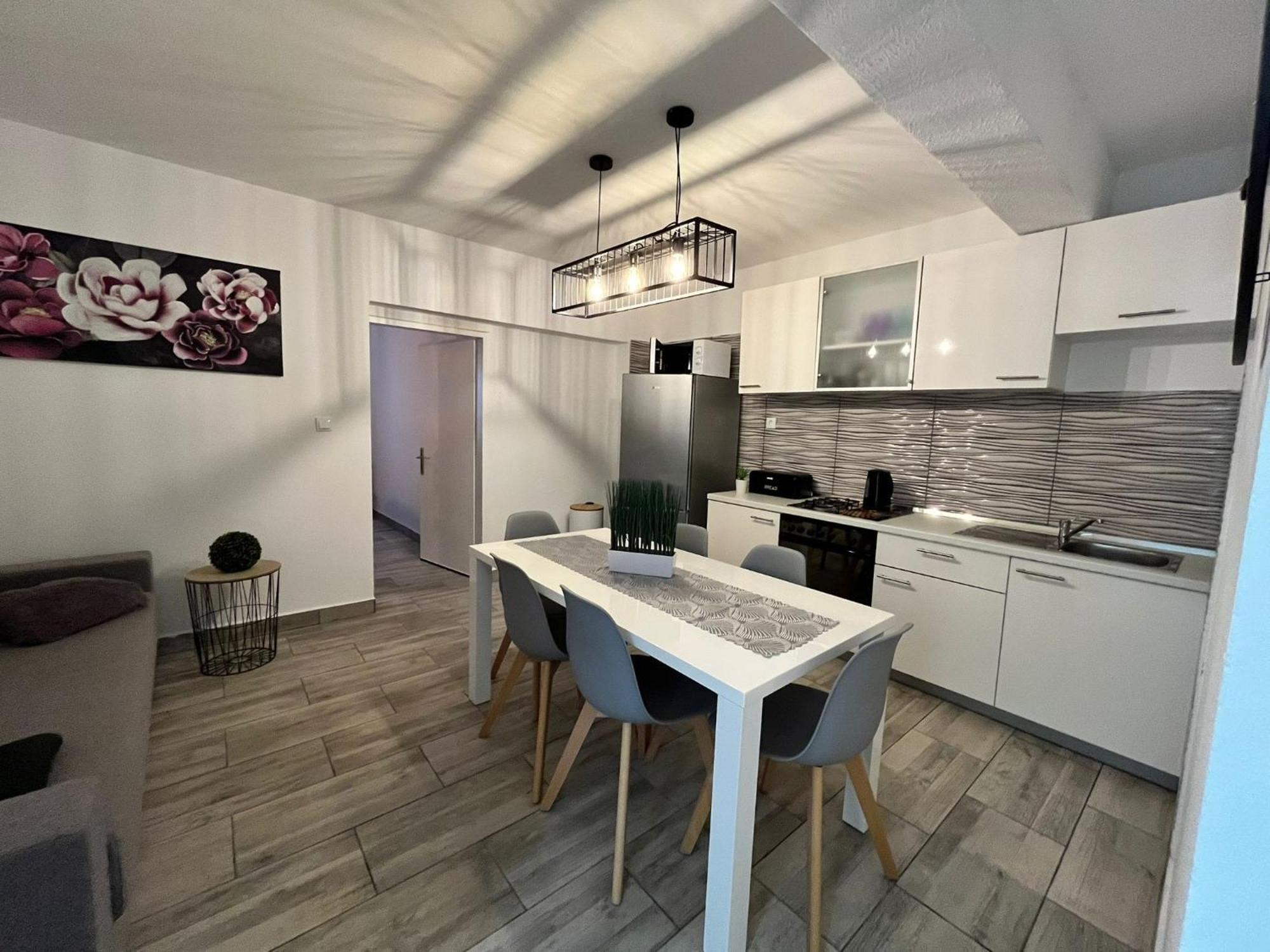 Apartments By The Sea Potocnica, Pag - 222 Новаля Екстериор снимка